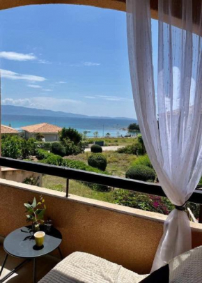 T2 avec vue mer à 2 minutes de la plage